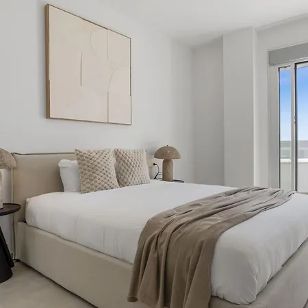 Vivi Homes - Feliz Apartment